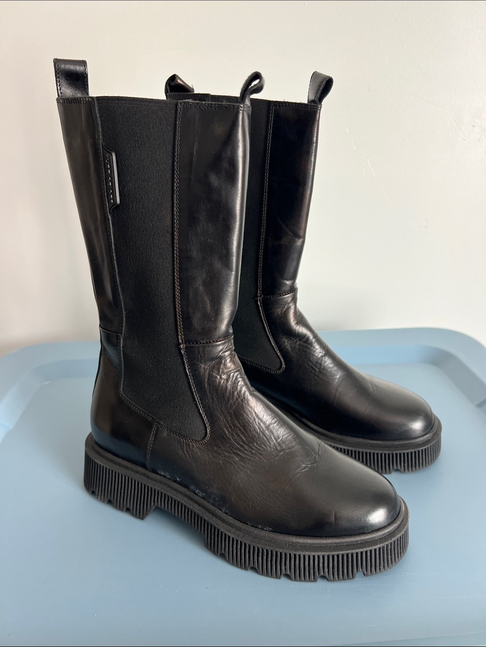 Kurt Geiger london stint black leather below the knee pull on chelsea boots 37